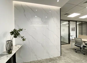 121平{3隔断+8工位+前台}